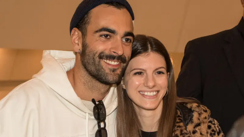 Il firmacopie di Marco Mengoni al Leone di Lonato