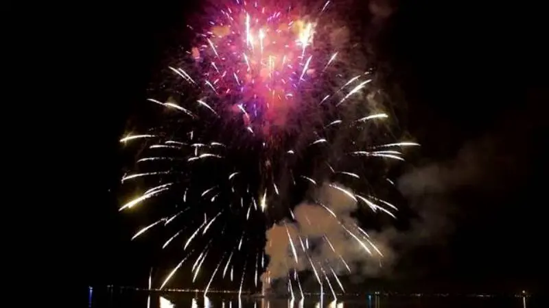 Colnago Cycling Festival, fuochi d'artificio sul lago