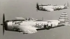 Due P47 Thunderbolt americani dell'86th Fighter Group come quello abbattuto in via Codignole