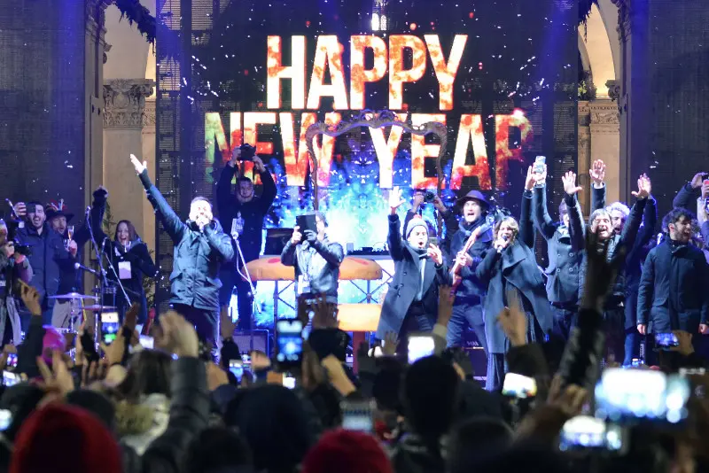 La festa di Capodanno in piazza Loggia