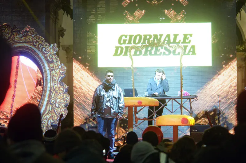 La festa di Capodanno in piazza Loggia