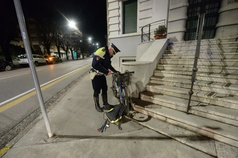 Incidente tra via Monte Suello e via Achille Papa