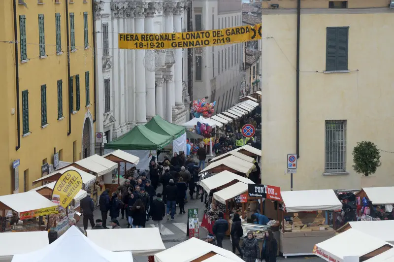 In piazza con noi a Lonato