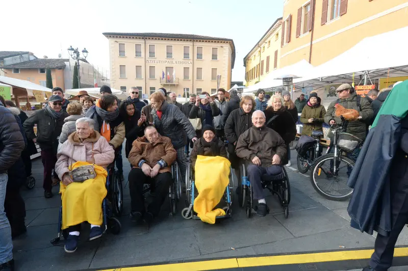 In piazza con noi a Lonato