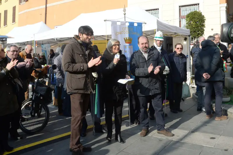 In piazza con noi a Lonato
