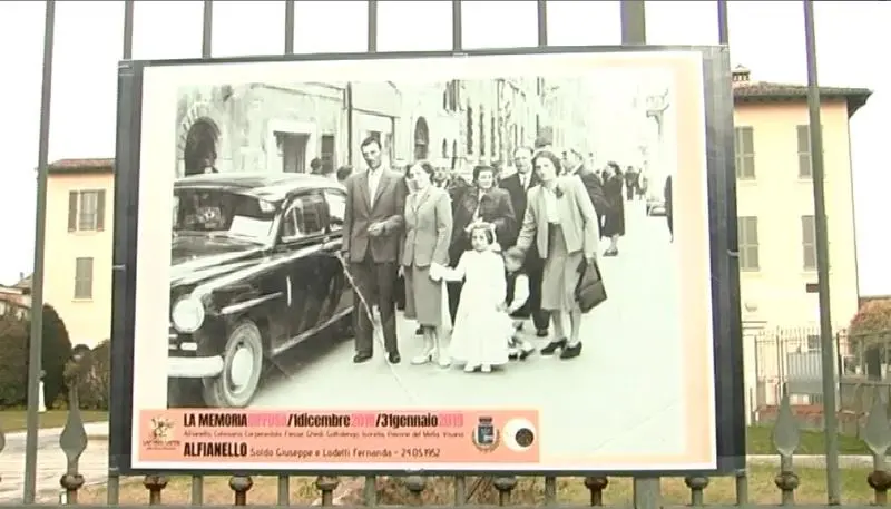 Alcune delle immagini in mostra nei nove comuni della Bassa