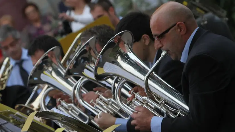 Una banda all'opera (archivio) - © www.giornaledibrescia.it