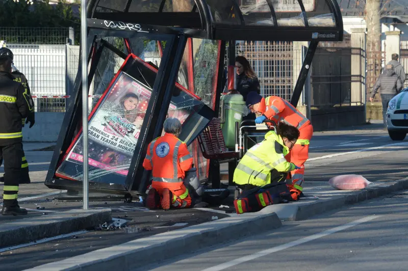 Tremendo incidente in via Branze a Brescia