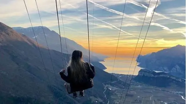 L'altalena panoramica sul lago di Garda - Foto Adriana Pollakova