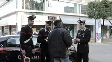 Controlli dei Carabinieri in zona Stazione (archivio) - © www.giornaledibrescia.it