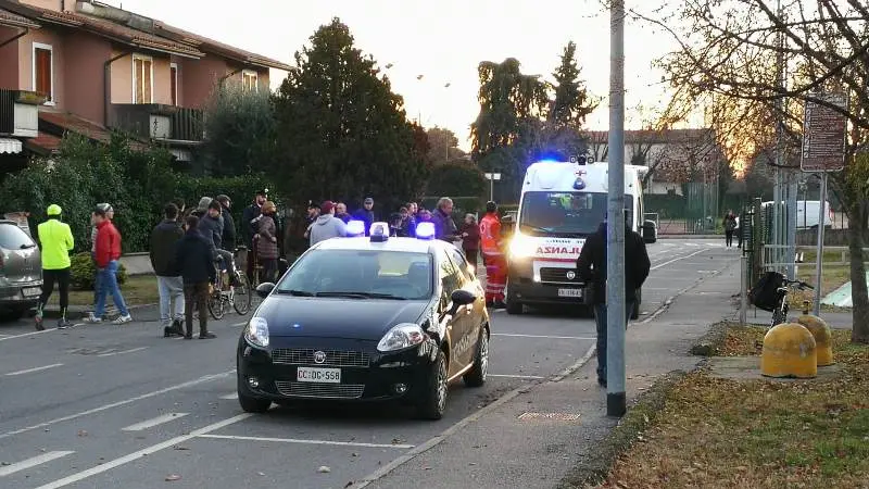 Cologne, Carabinieri e ambulanza sul luogo dell'esplosione - © www.giornaledibrescia.it