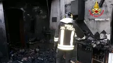 I danni dell'incendio a Costorio