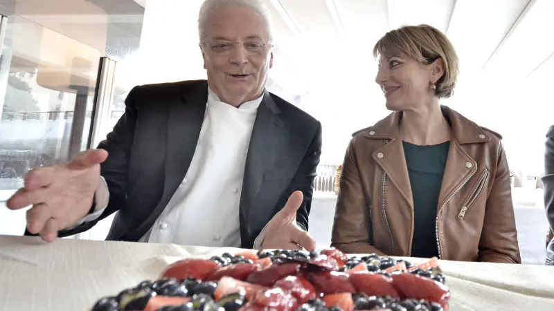 L'ambasciatrice inglese Jill Morris con Iginio Massari
