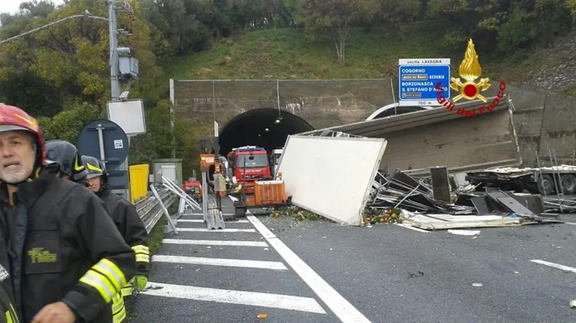 Le immagini dello schianto in A12