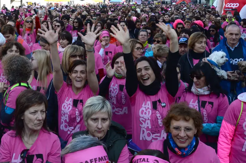 La Corsa Rosa conquista il centro