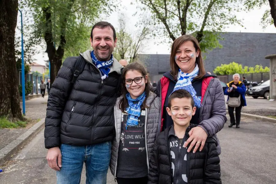 Facce da Brescia, i tifosi in festa al Rigamonti