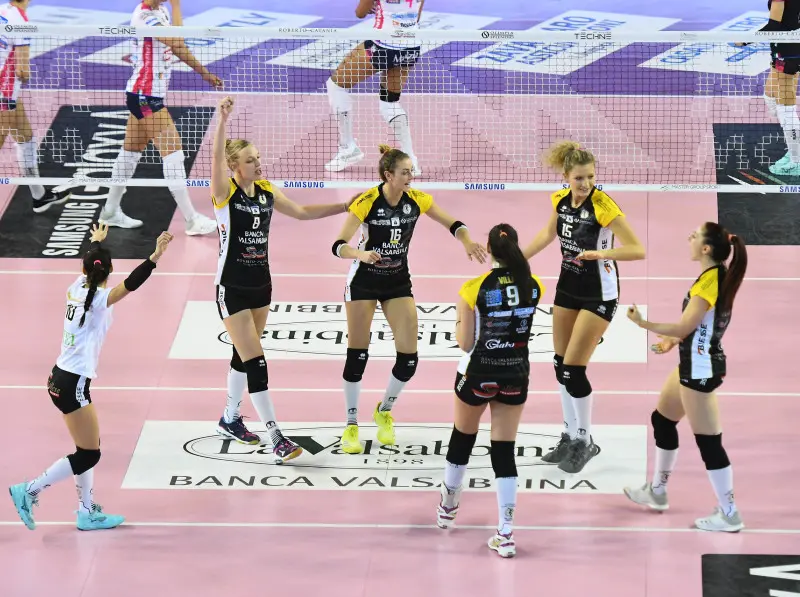 Pallavolo, serie A1 femminile: Valsabbina Brescia-Igor Novara 3-2