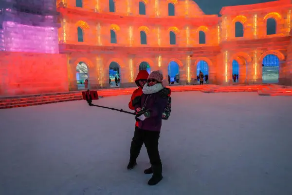 La città di ghiaccio allestita ad Harbin, in Cina