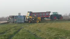 Il trattore ribaltato