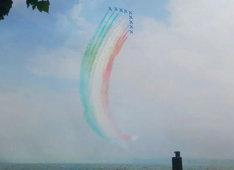 Frecce Tricolori, spettacolo nei cieli del Garda (21 agosto 2018)
