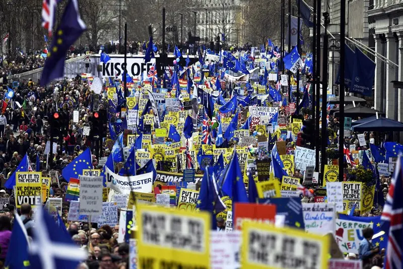 Londra, corteo anti Brexit: «Siamo un milione»