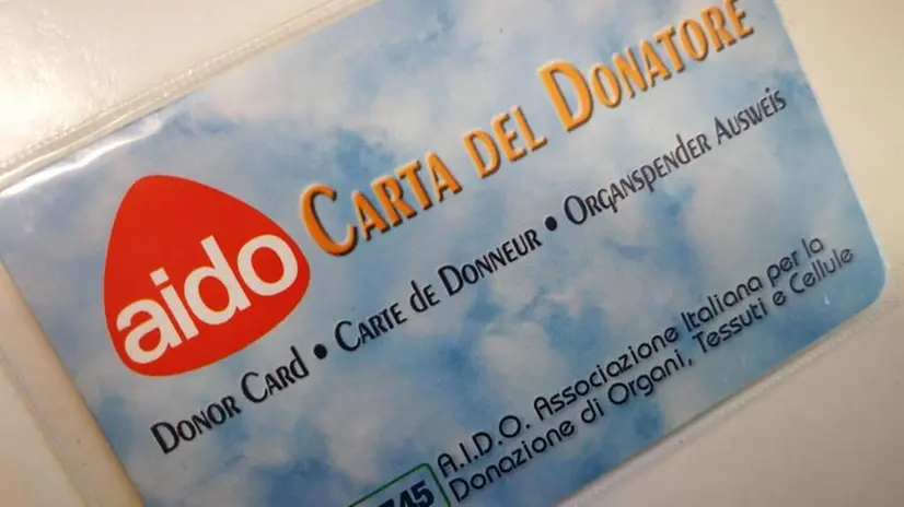 Donazione d'organi, la tessera © www.giornaledibrescia.it