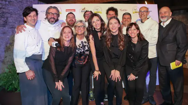 Facce da backdrop