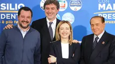 Marco Marsilio con i leader del centrodestra, Matteo Salvini, Giorgia Meloni e Silvio Berlusconi - Foto Ansa © www.giornaledibrescia.it