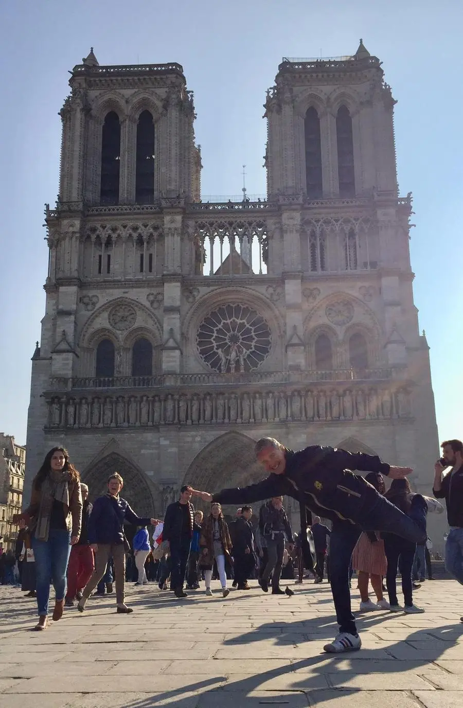 Siamo tutti a Notre-Dame, le foto dei lettori /1