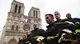 Il ministro dell'Interno francese ringrazia i pompieri di Parigi