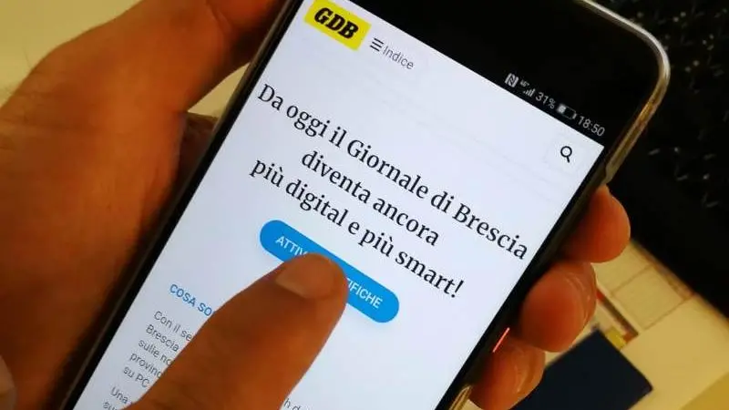 Da giugno è attivo anche il servizio di notifiche push per gli smartphone - © www.giornaledibrescia.it