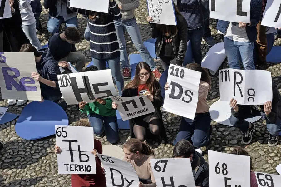 La Tavola periodica degli elementi dell'Arnaldo