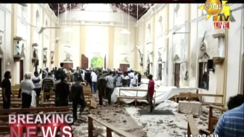 Una delle chiese colpite dagli attentatori in Sri Lanka