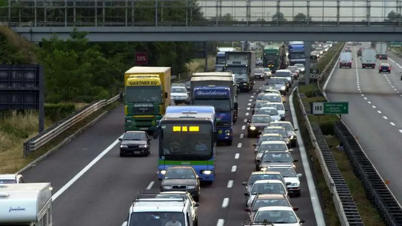 Traffico in A4 - Foto © www.giornaledibrescia.it