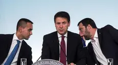 Luigi Di Maio, Giuseppe Conte e Matteo Salvini - Foto Ansa/Angelo Carconi © www.giornaledibrescia.it