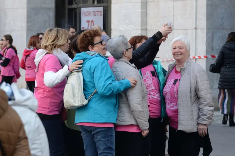 La Corsa Rosa conquista il centro