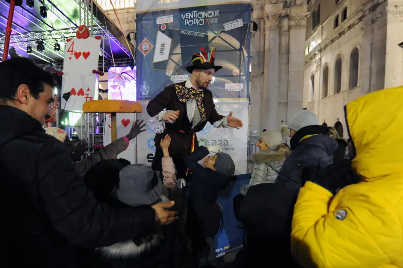 La festa di Capodanno in piazza Loggia