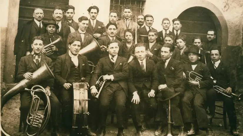 Una foto storica della banda musicale di Pieve © www.giornaledibrescia.it