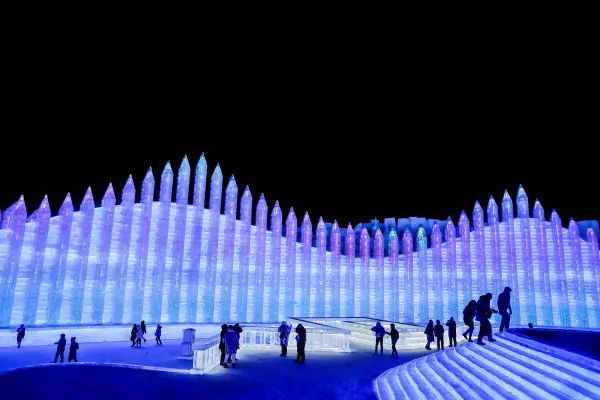 La città di ghiaccio allestita ad Harbin, in Cina