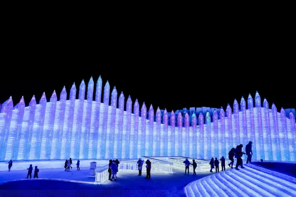 La città di ghiaccio allestita ad Harbin, in Cina