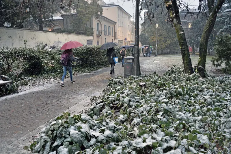 La neve da Camignone a Brescia