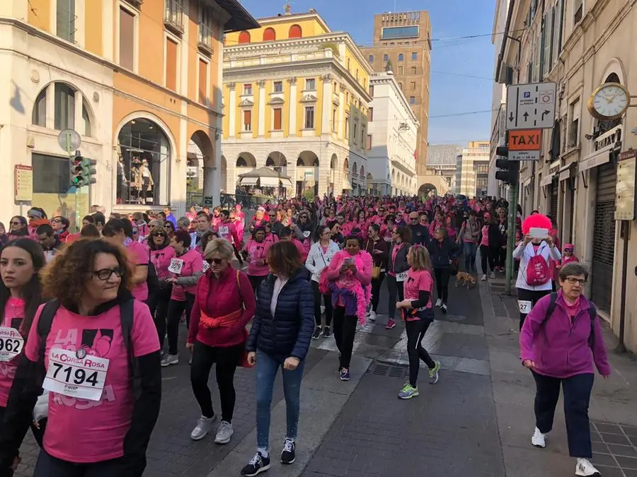 La Corsa Rosa conquista il centro