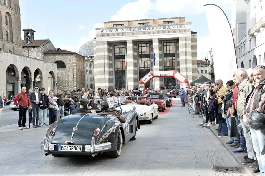 500 Miglia Touring, l'arrivo in città
