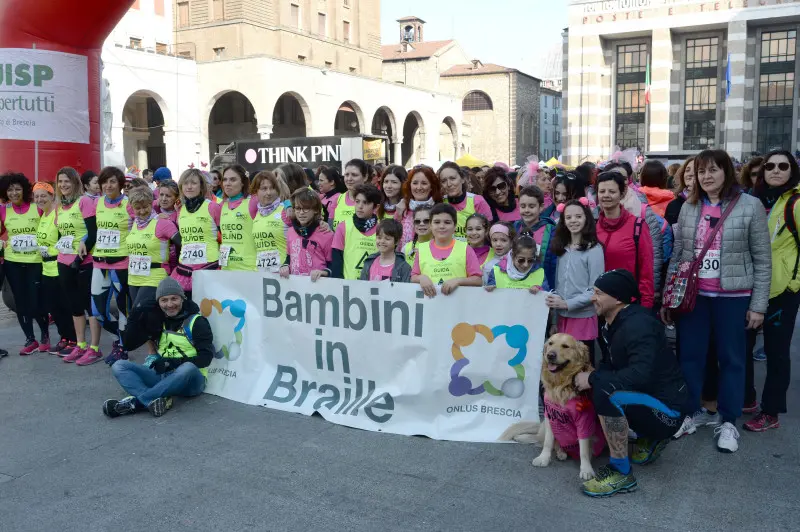 La Corsa Rosa conquista il centro