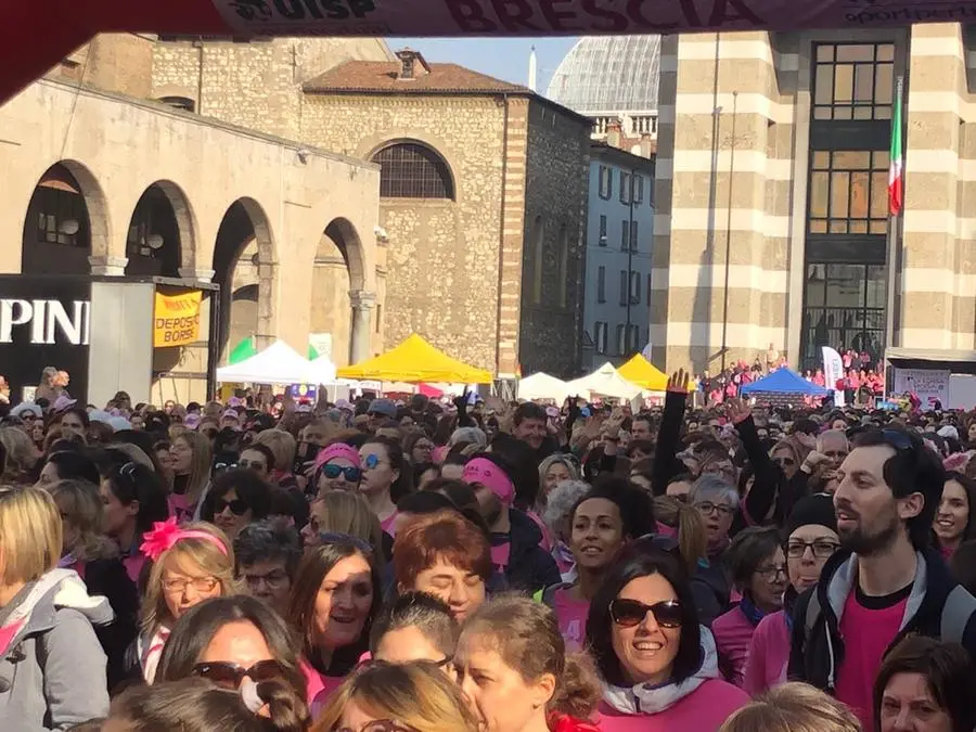 La Corsa Rosa conquista il centro