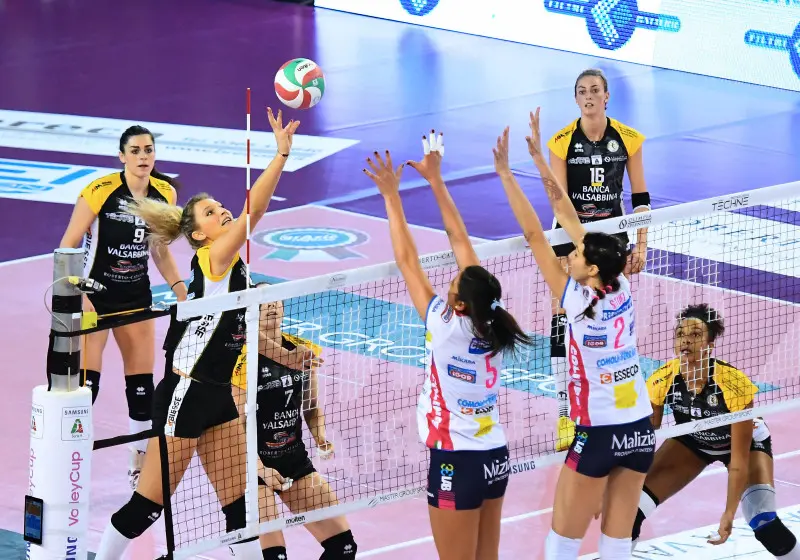 Pallavolo, serie A1 femminile: Valsabbina Brescia-Igor Novara 3-2