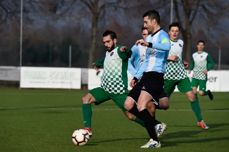 Calcio, Promozione: Real Dor-Ome 0-1