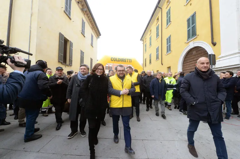 In piazza con noi a Lonato