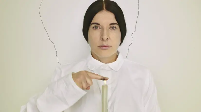 Marina Abramovic sul manifesto della mostra