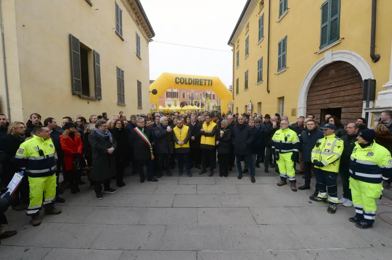 In piazza con noi a Lonato